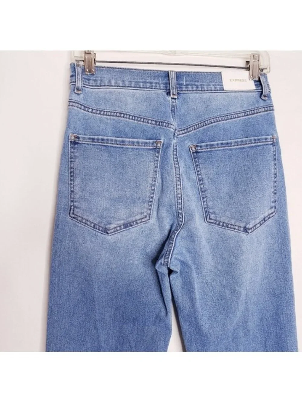 Express Slim Leg Super High Rise Waist Raw Hem Jeans Women's Size 4
